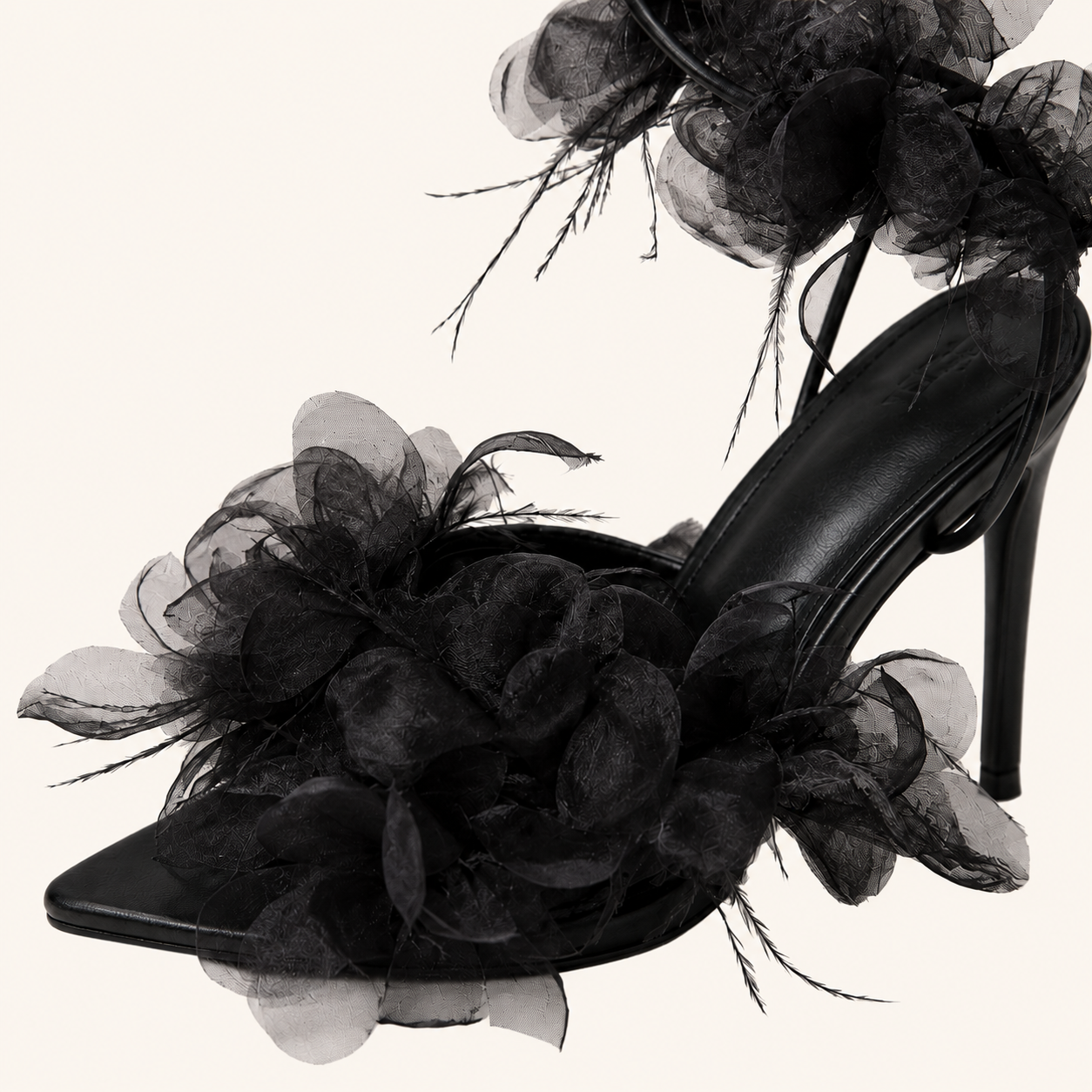Noir Fleur Sandal