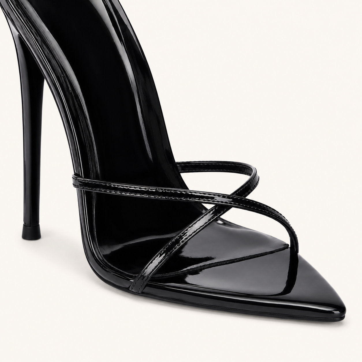 Noir Elara Heel