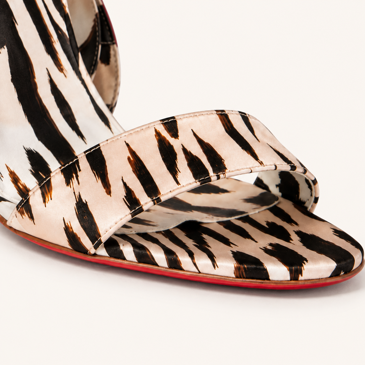 Savanna Tie Sandal