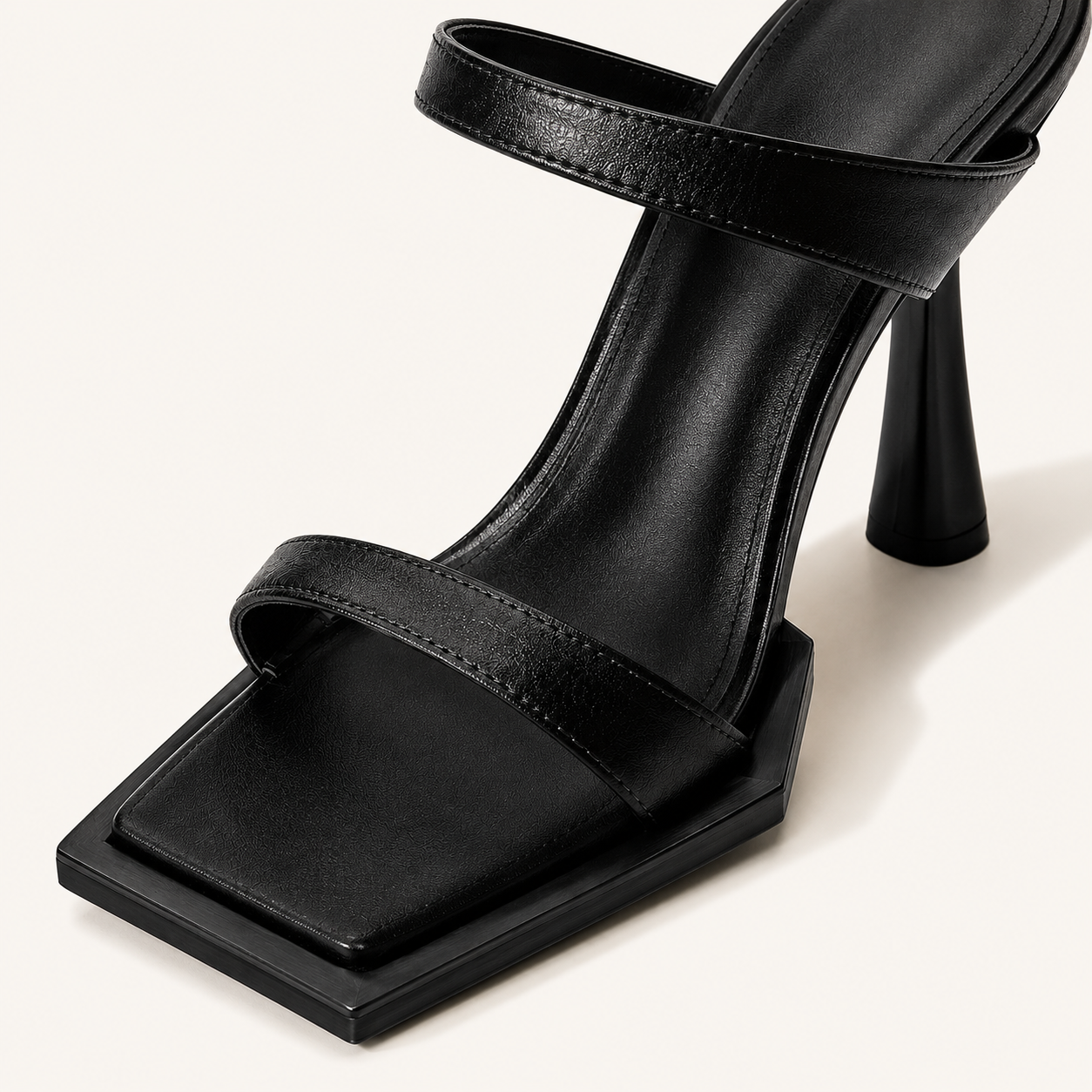 Sienna Noir Square Mule