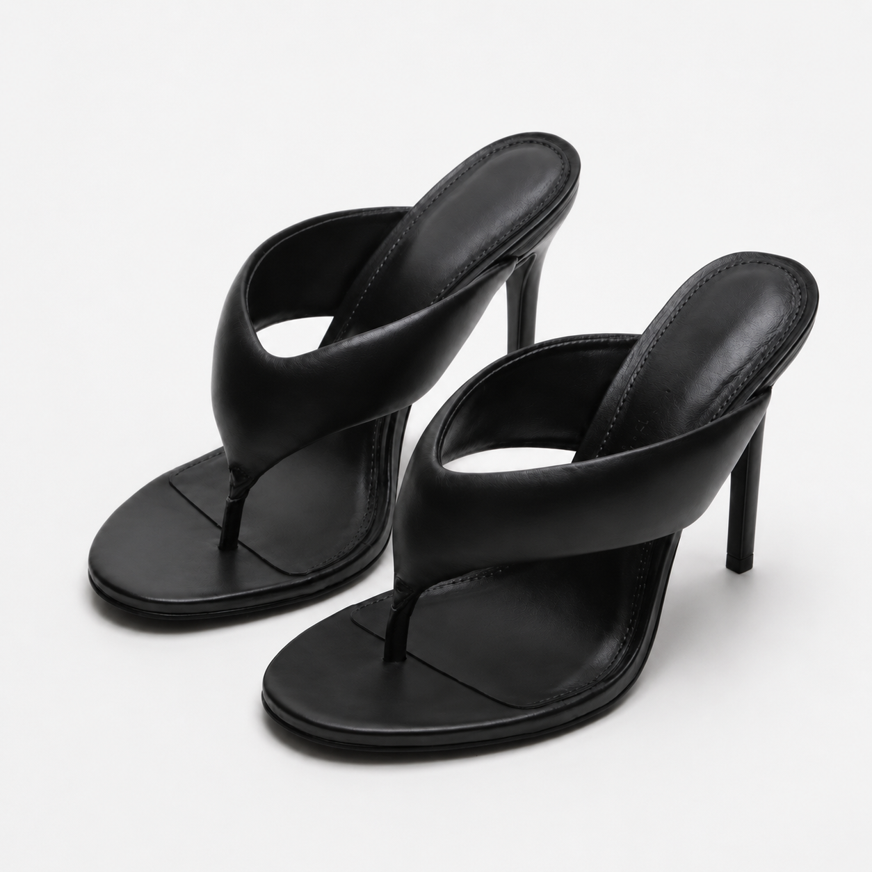 Noir Amara Toe Mule