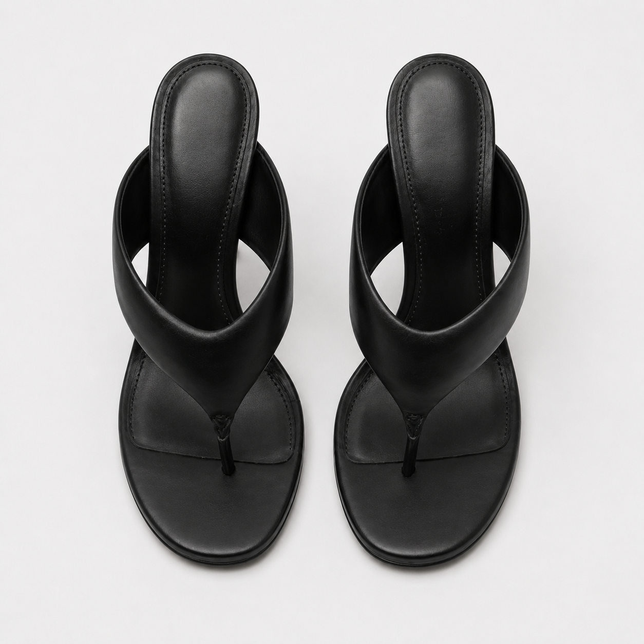 Noir Amara Toe Mule